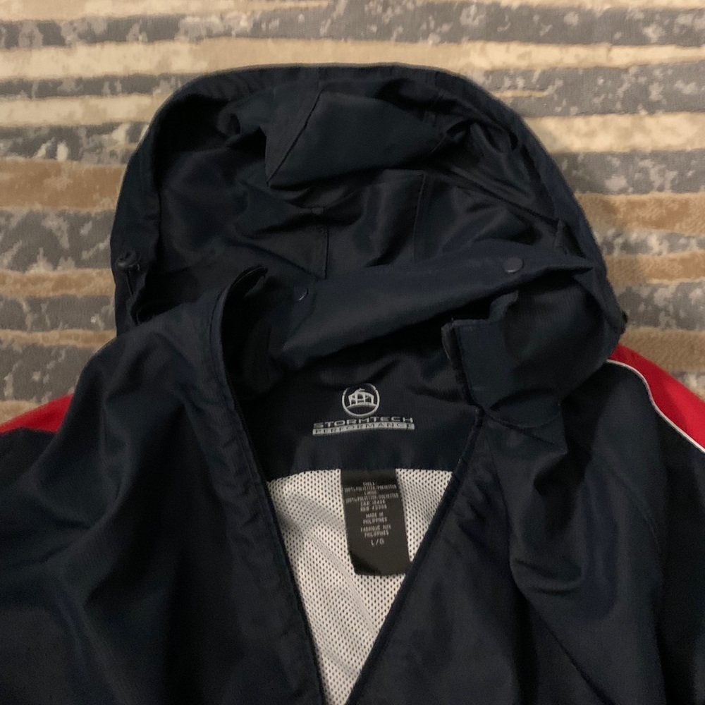 Storm tech jacket - Picture 3 of 3